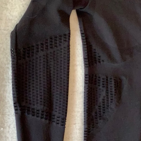FABLETICS MIA🧥💐MOCK NECK 🌹🌈ZIP JACKET NWT!!!!! - Picture 5 of 8
